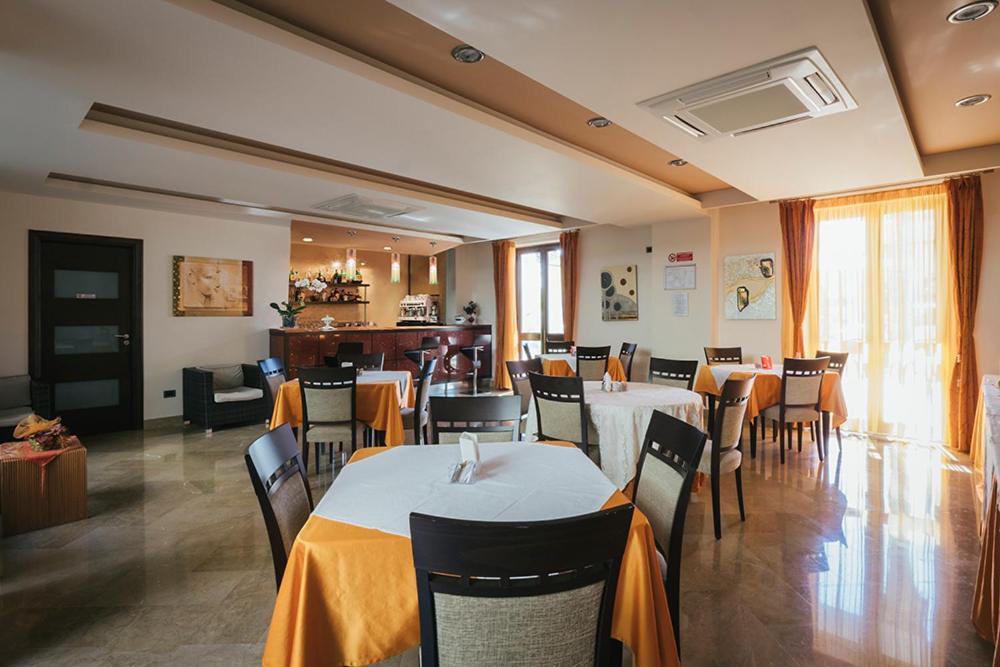 Hotel Costa Azul 4*